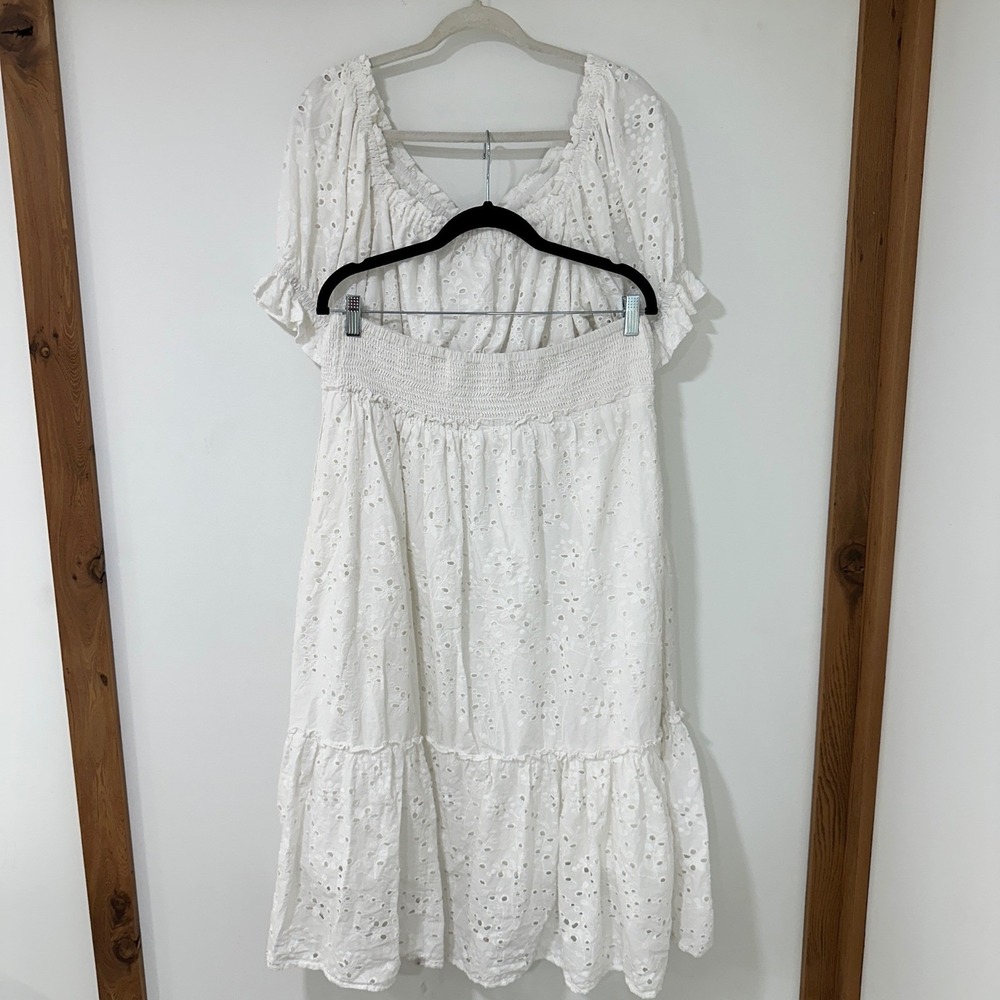 Jennifer Grace Eyelet 2 Piece Set Womens XL White Smocked Crop Top Midi Skirt